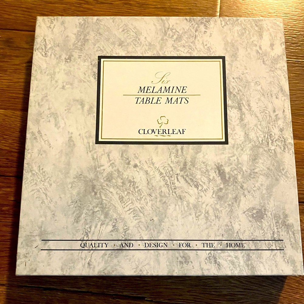 6 Clover Leaf Melamats Melamine Table Mats.